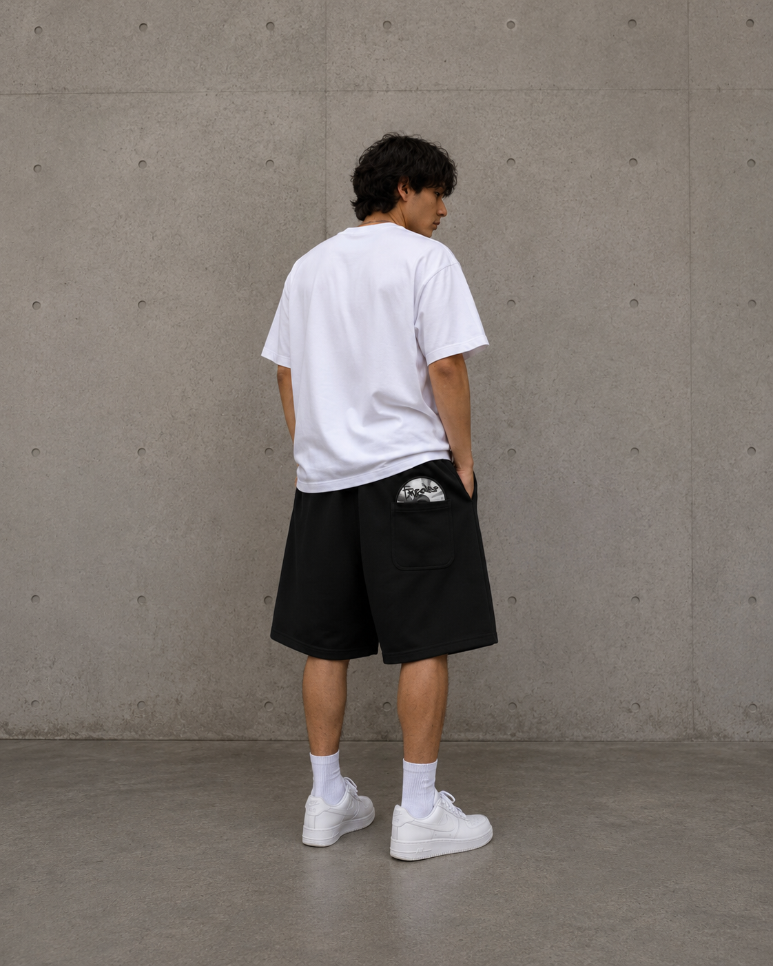 Oversized Black Sweat Shorts with Rear Pocket – Baggy Streetwear Fleece Shorts